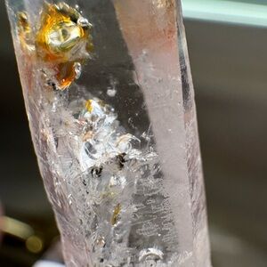 Firefly Quartz with Petroleum Inclusion